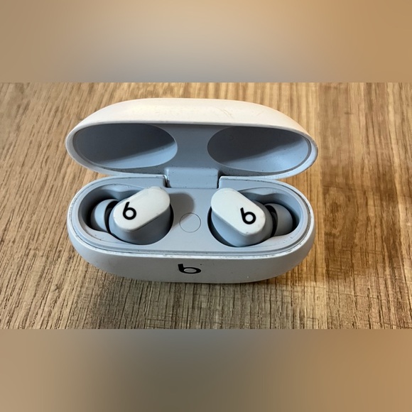 BEATS - Picture 4 of 5